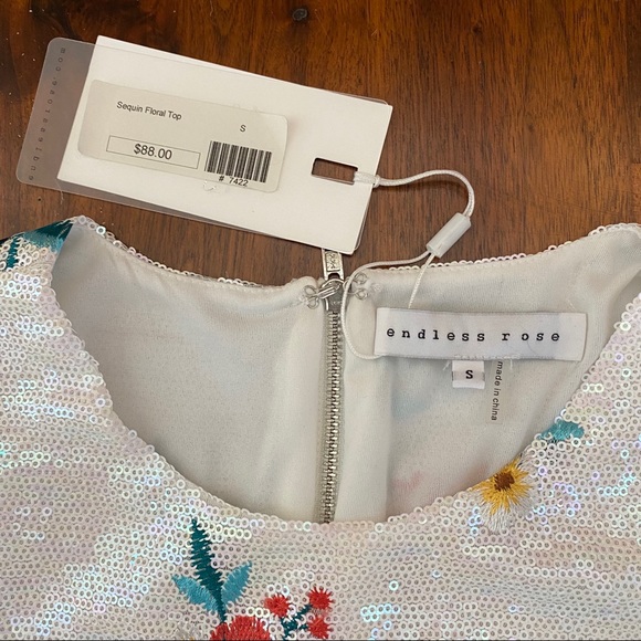 Endless Rose Sequin Floral Peplum Too Size Small - Picture 3 of 7